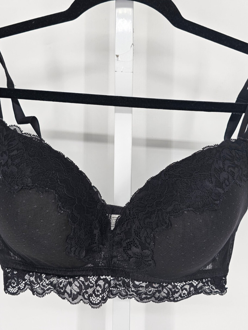 Maidenform Womens Sz 38C Lightly Padded T Shirt Bra Solid Black Lace Overlay